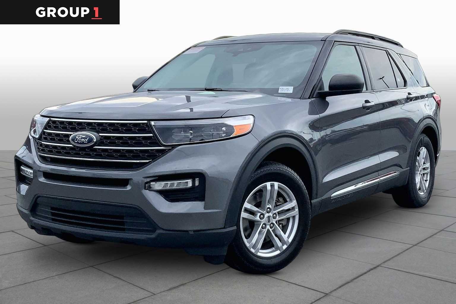 2021 Ford Explorer XLT RWD's photo