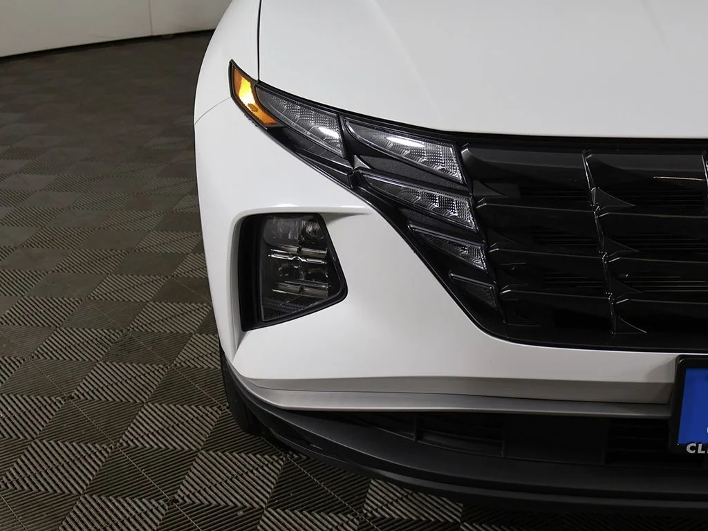 Used 2024 White Pearl Hyundai SEL image 12
