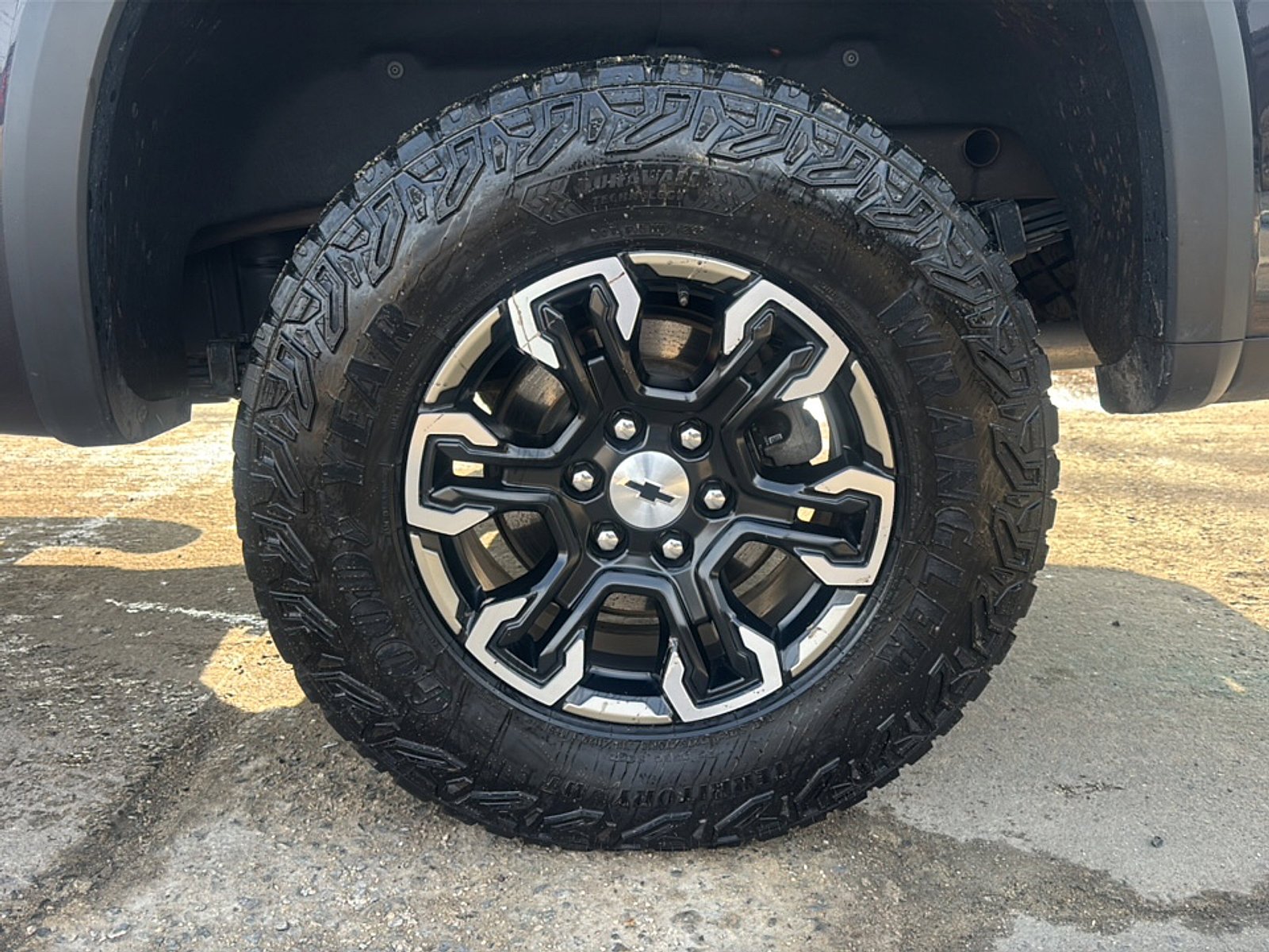 2024 Chevrolet Silverado 1500 ZR2 - Photo 49