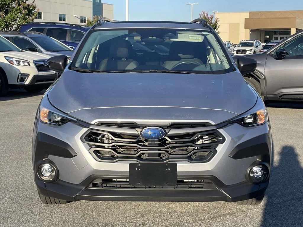 Used 2024 Ice Silver Metallic Subaru Premium image 22