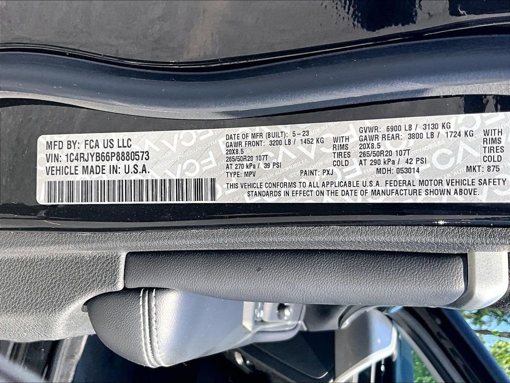 Used 2023 Black Jeep 4xe image 36