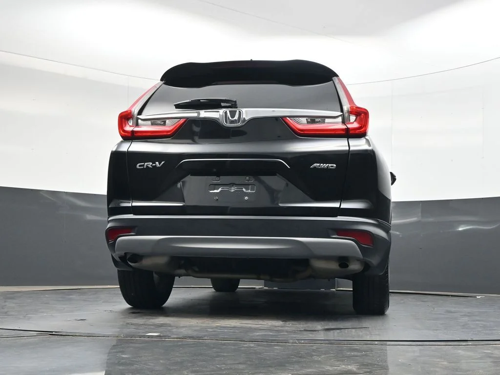 Used 2018 Crystal Black Pearl Honda EX-L image 37