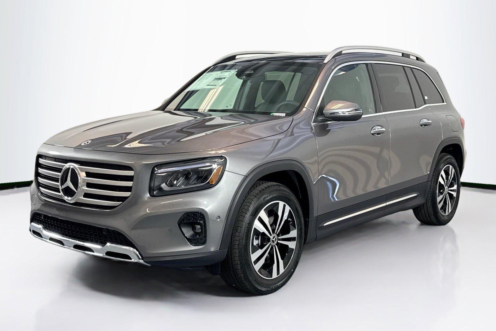 New 2026 Mountain Grey Metallic Mercedes-Benz GLB 250 image 1