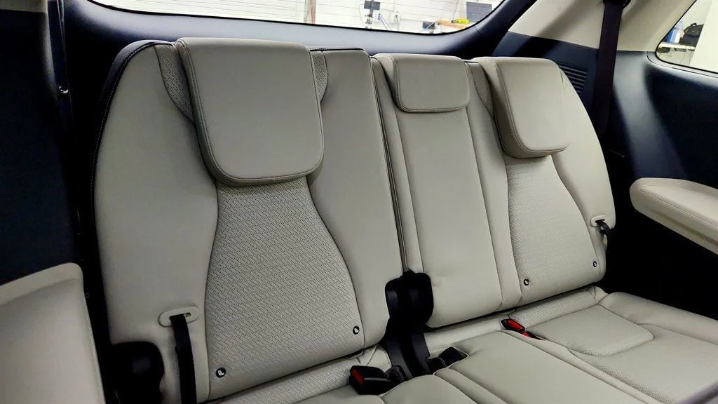 Used 2025 Ivory Silver Kia SX Prestige w/ Dual Rear Entertainment & VIP 2nd Row Seats image 25