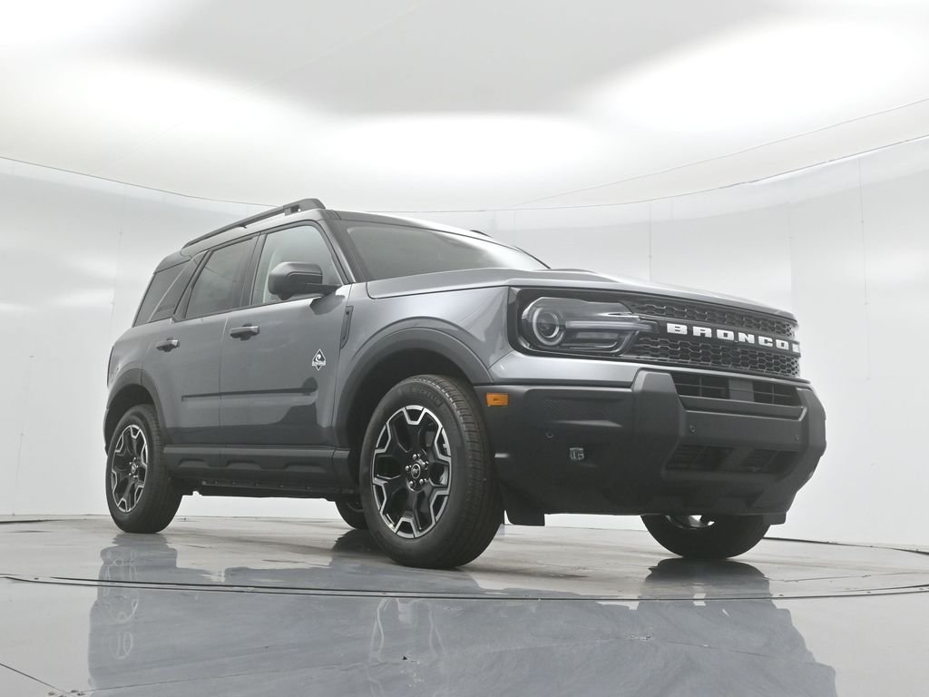 New 2025 Carbonized Gray Metallic Ford Outer Banks image 50