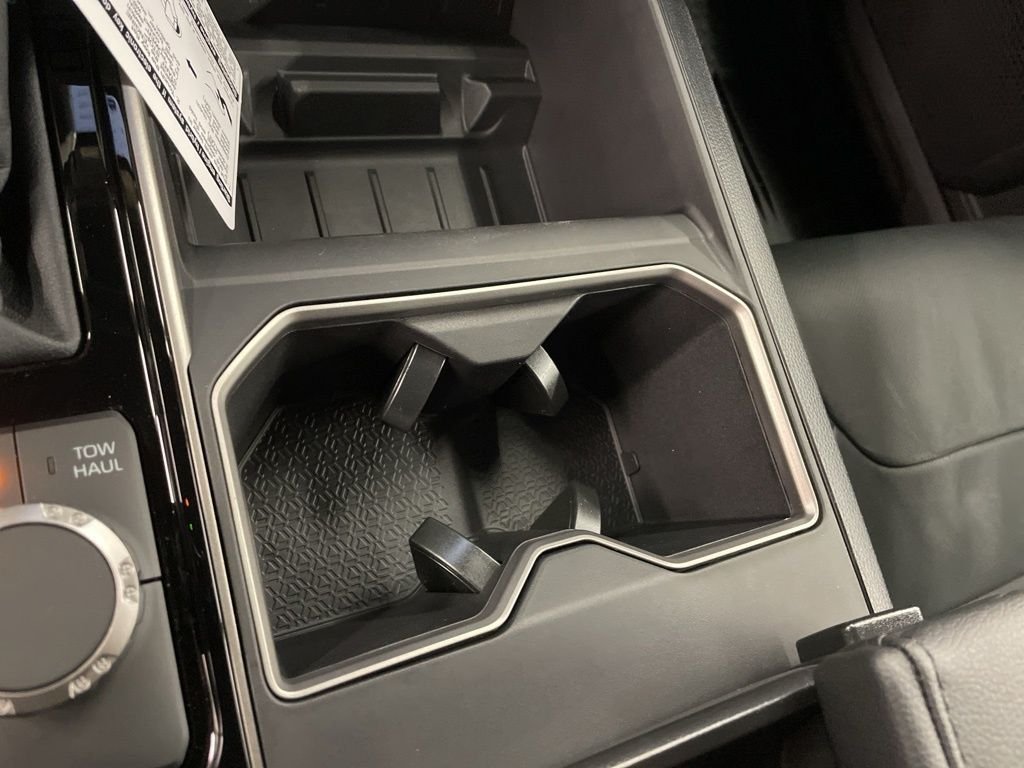 2026 Toyota Tundra SR5 - Photo 24