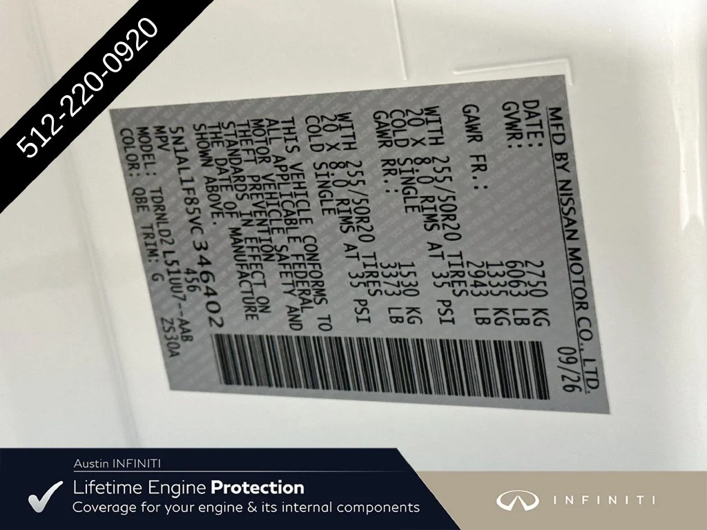 New 2027 White INFINITI LUXE image 44