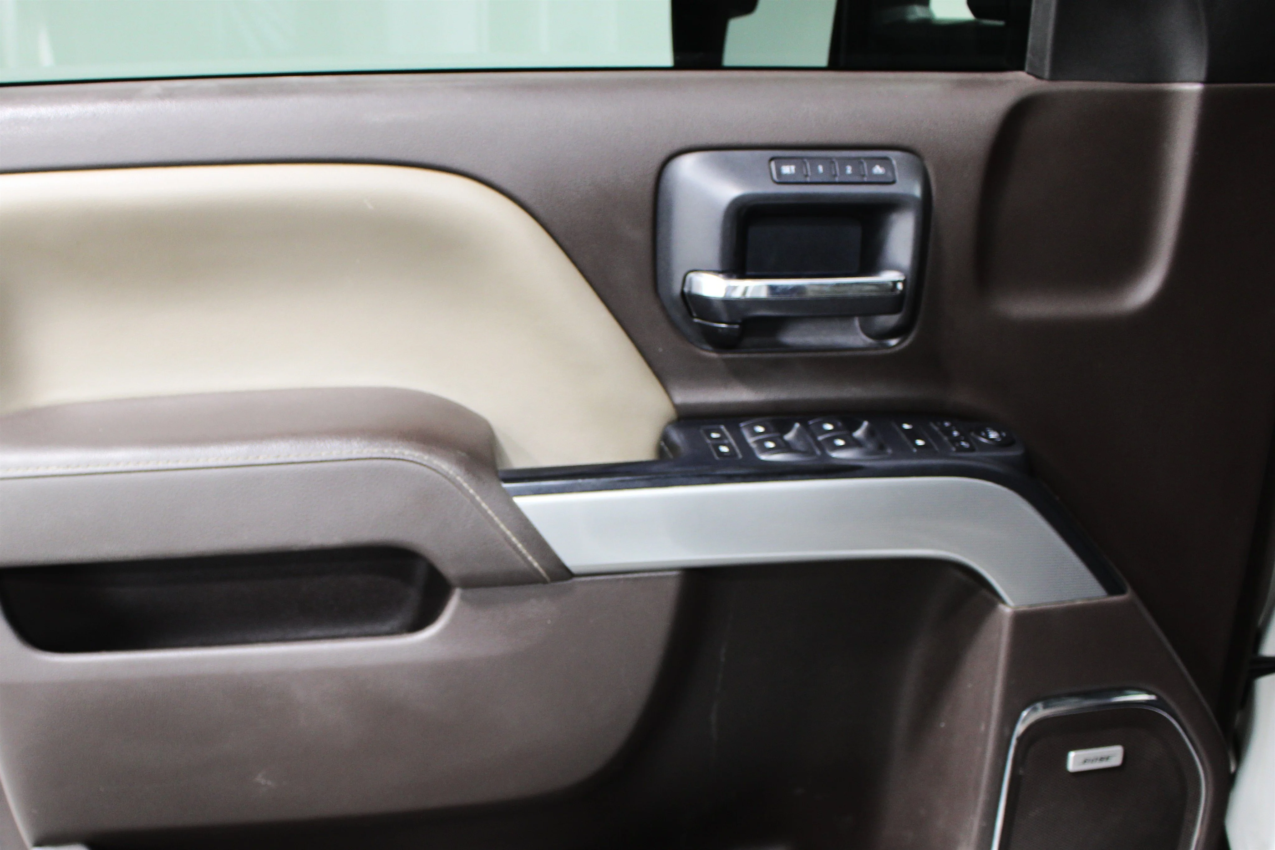 2016 Chevrolet Silverado 2500HD LTZ - Photo 6