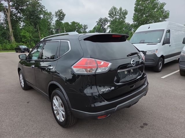 Used 2016 Black Nissan SV image 5