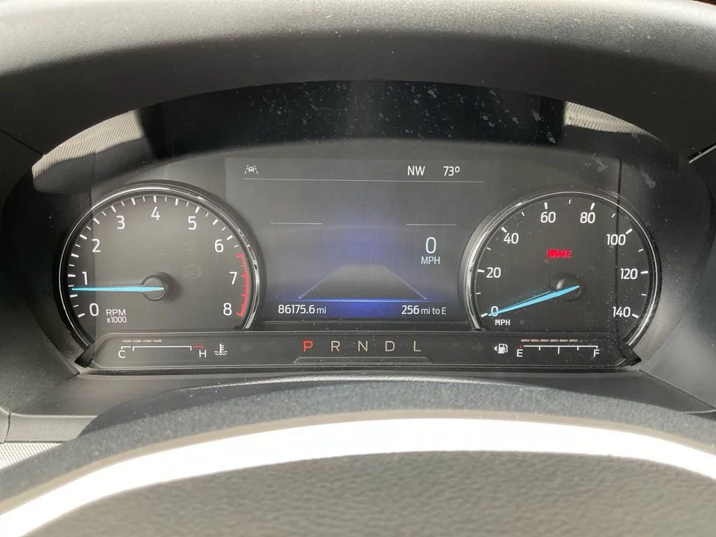 Used 2022 Silver Ford XLT image 18