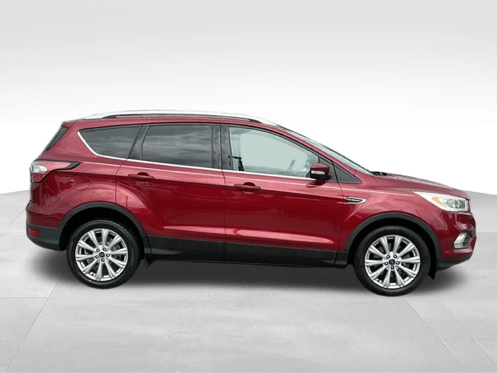 Used 2017 Red Ford Titanium image 7
