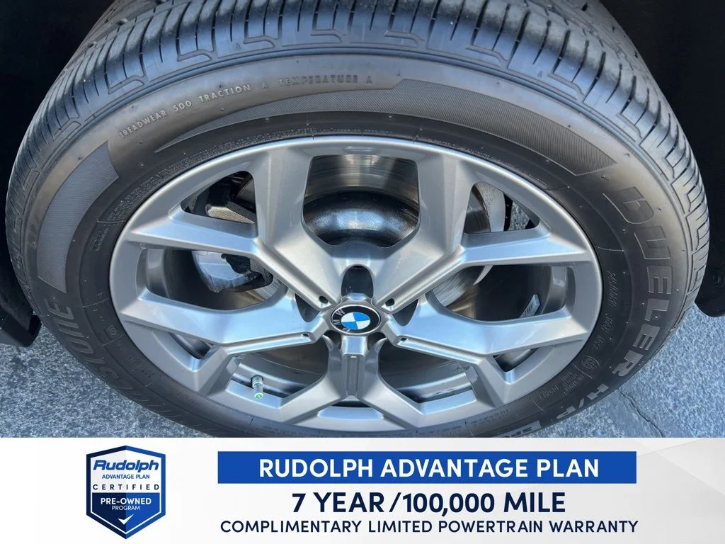 Used 2024 Gray BMW sDrive30i image 35