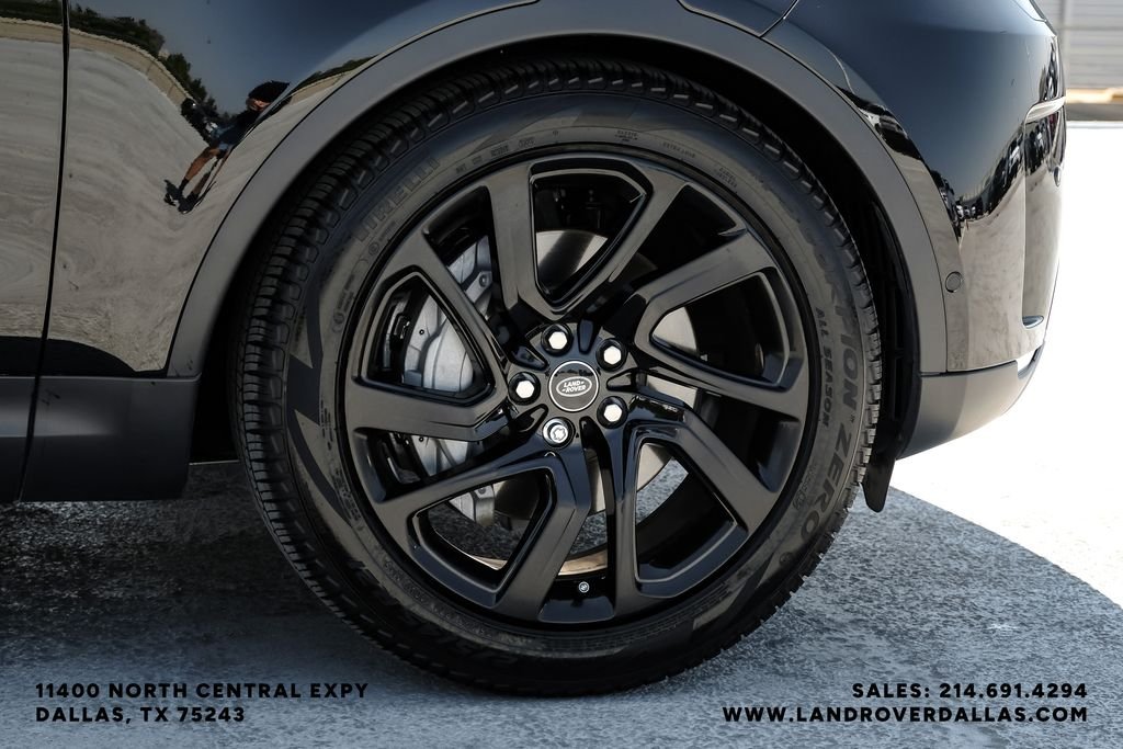 Used 2025 Black Land Rover S image 45
