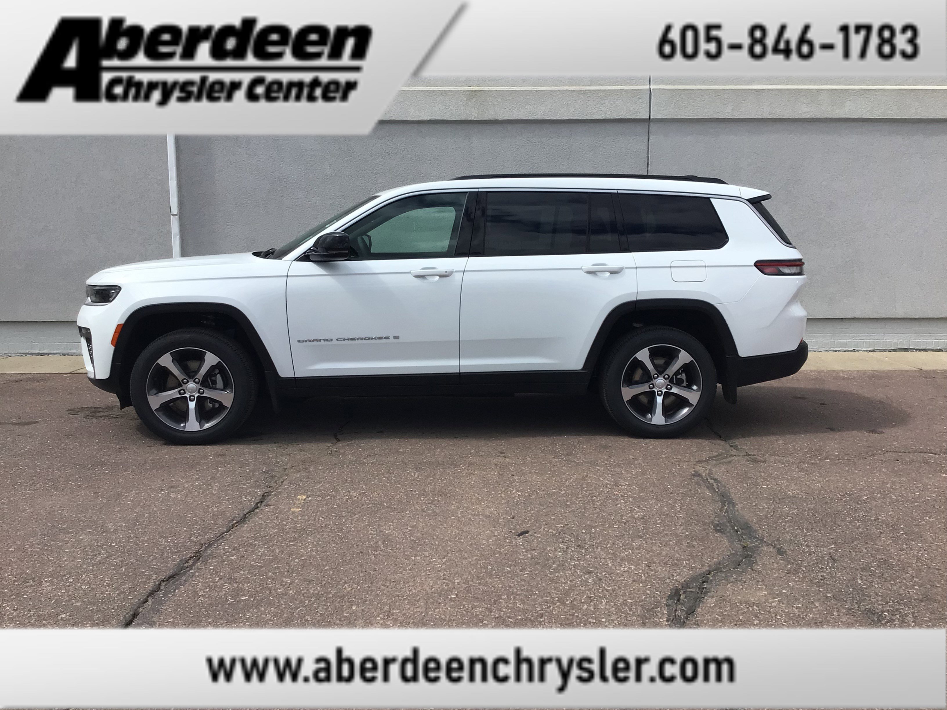 2026 Jeep Grand Cherokee L Limited 4x4's photo