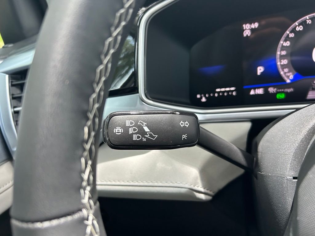 New 2026 Gray Volkswagen 1.5T SE image 22