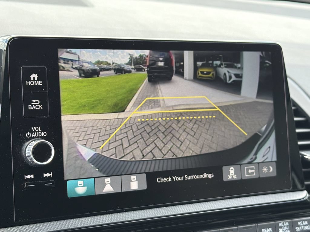 2025 Honda Odyssey Touring - Photo 29