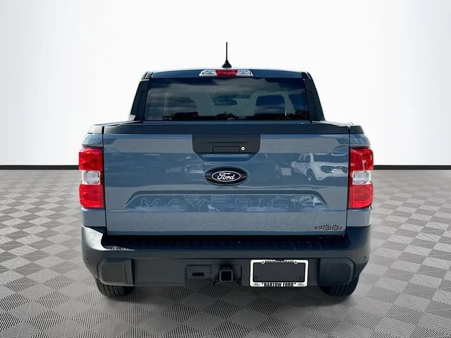 New 2026 Azure Gray Metallic Ford XLT image 5