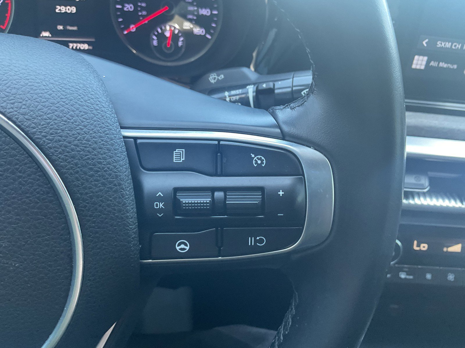 Used 2021 Passion Red Kia EX image 23