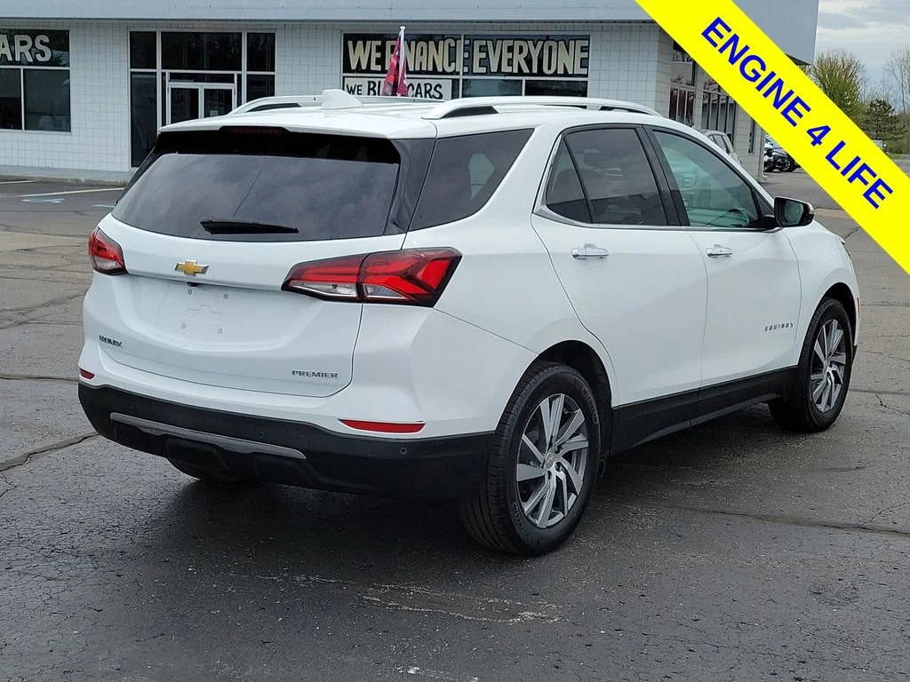 Used 2022 Summit White Chevrolet Premier image 3