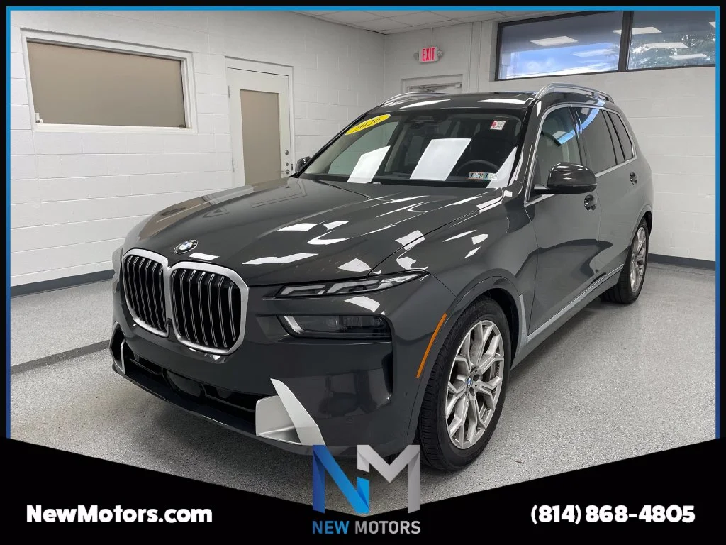 Used 2026 Gray Metallic BMW xDrive40i image 1