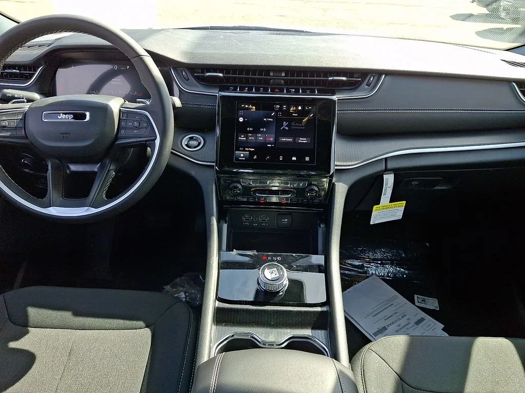 New 2026 Bright White Clearcoat Jeep Laredo X image 11