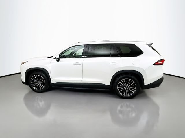 Used 2024 Beige Toyota MAX Platinum image 4
