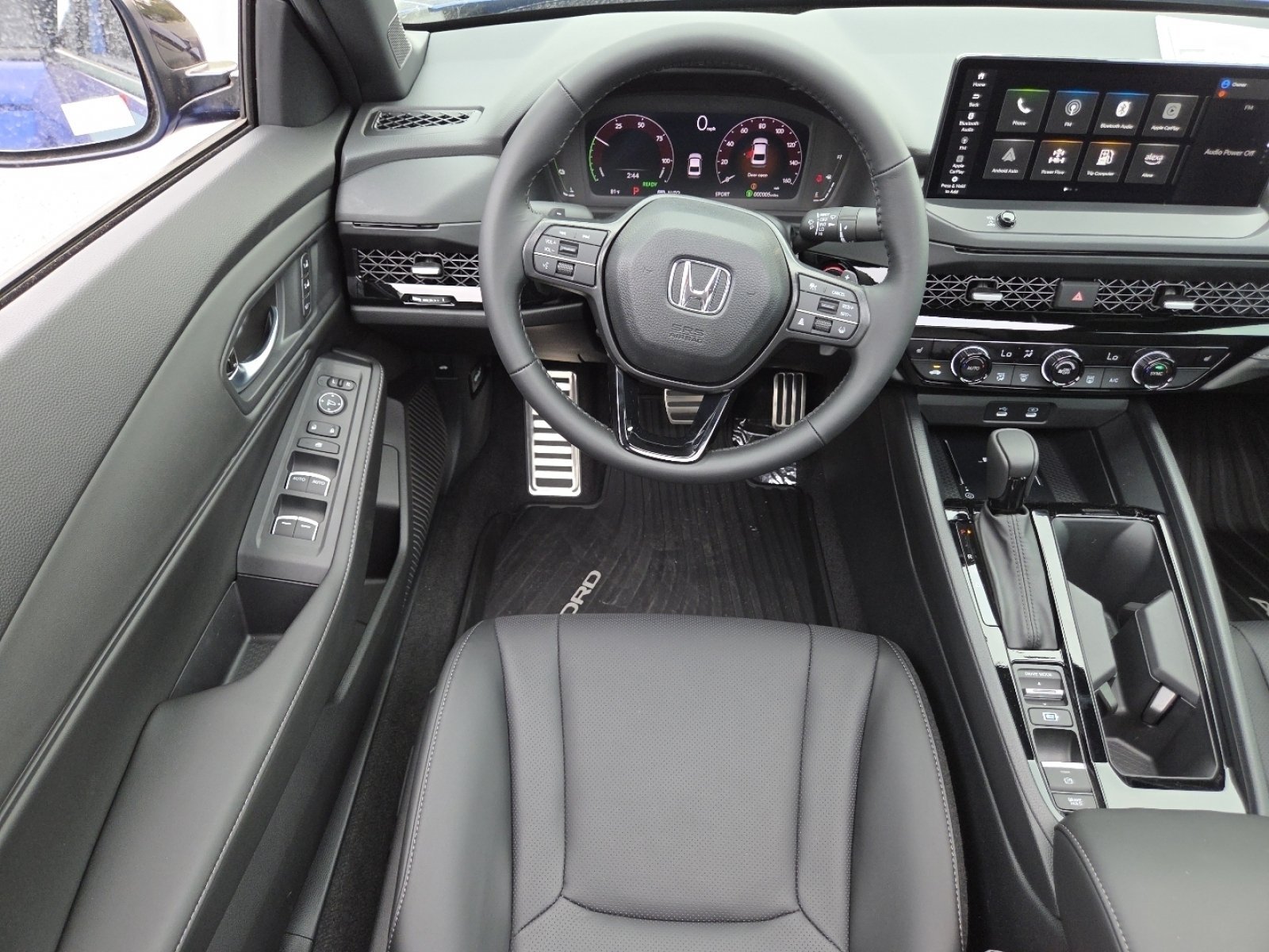 New 2026 Urban Gray Pearl Honda Sport-L image 25
