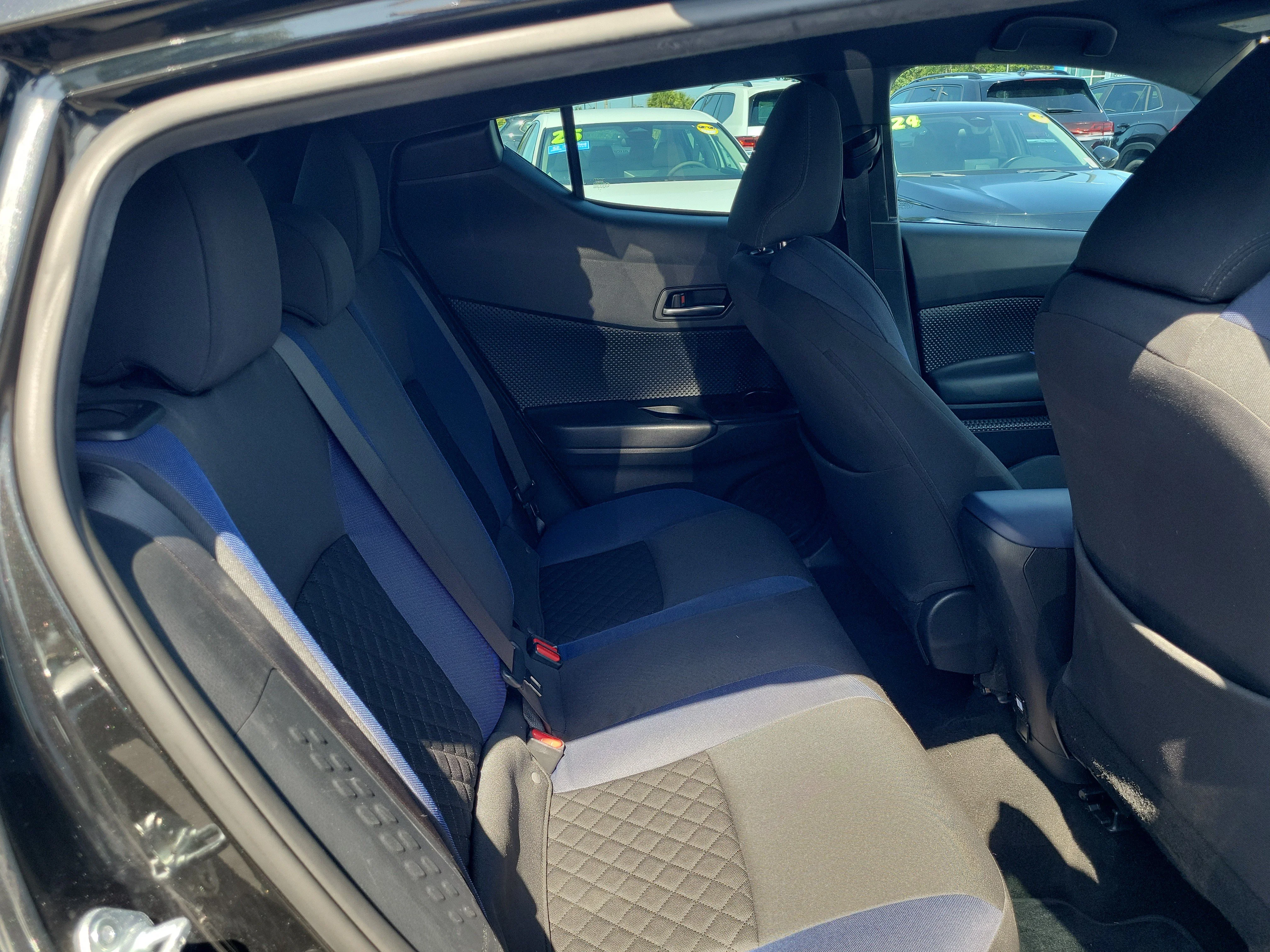 Used 2021 Black Toyota XLE image 9