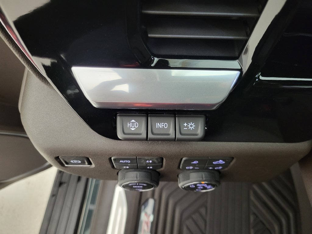 2026 Chevrolet Silverado 1500 LTZ - Photo 6