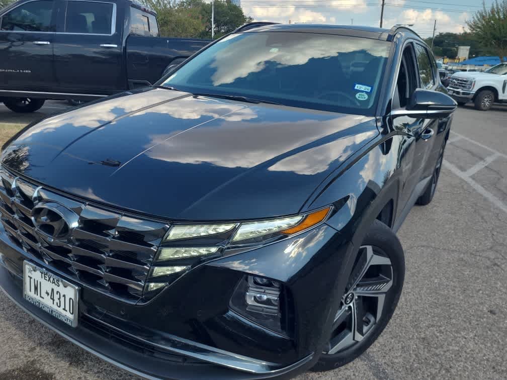 Used 2024 Black Pearl Hyundai Limited image 4