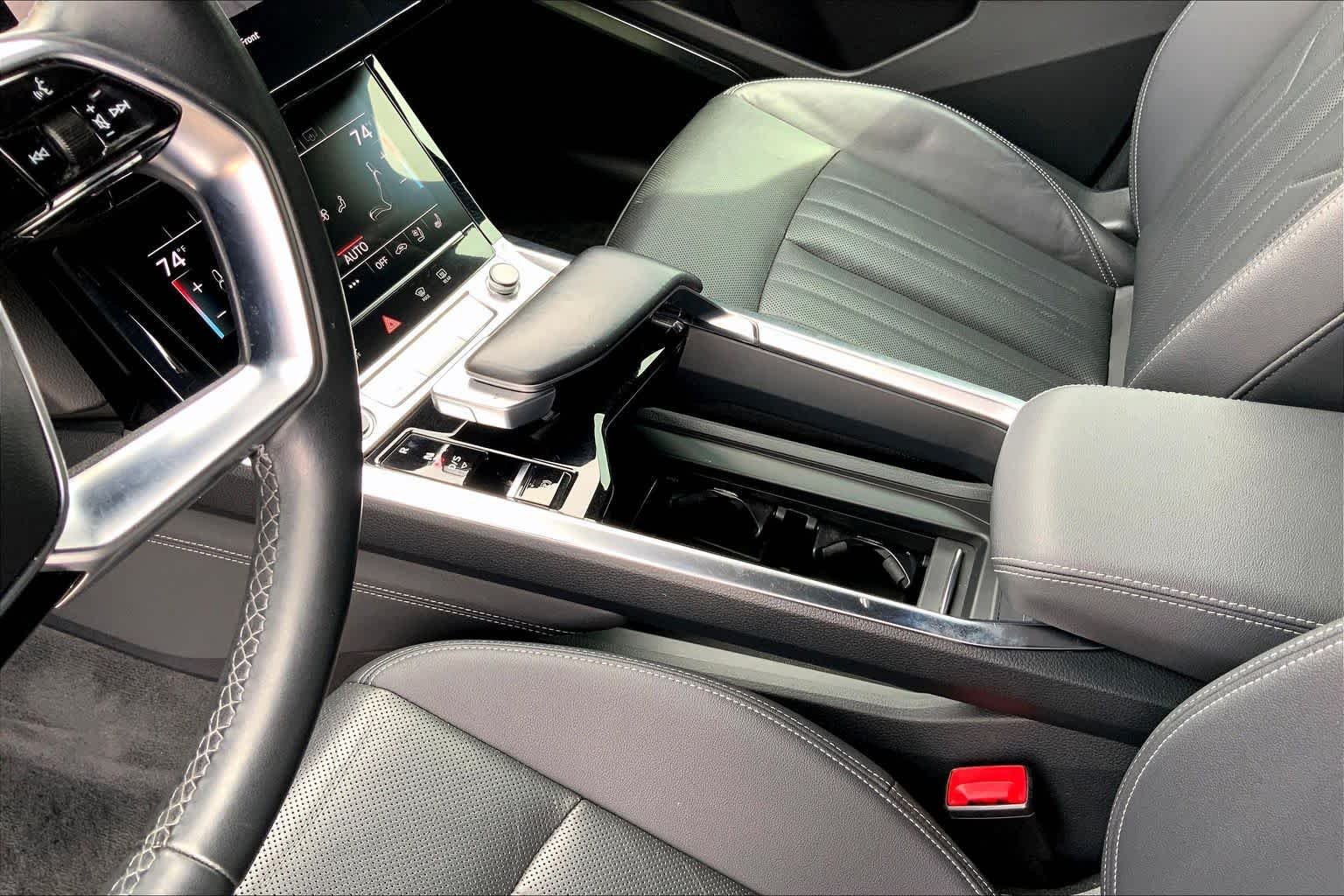 Used 2022 Brilliant Black Audi Premium Plus image 16