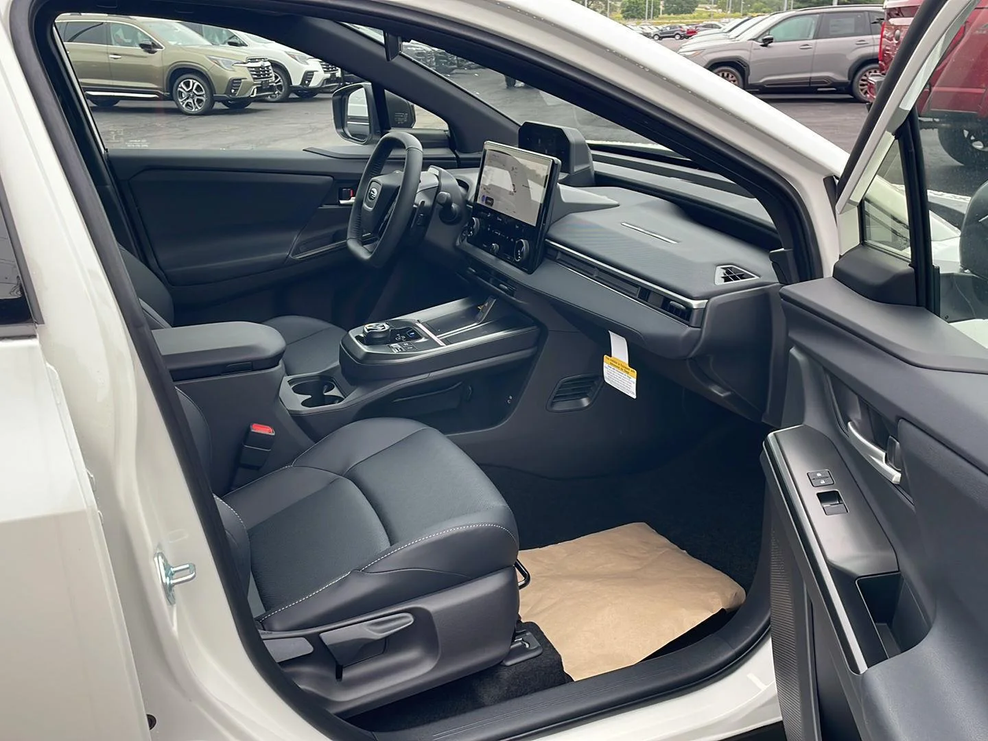 New 2026 Crystal White Pearl Subaru Premium image 24