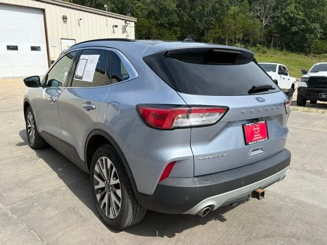 Used 2022 Blue Ford Titanium image 5