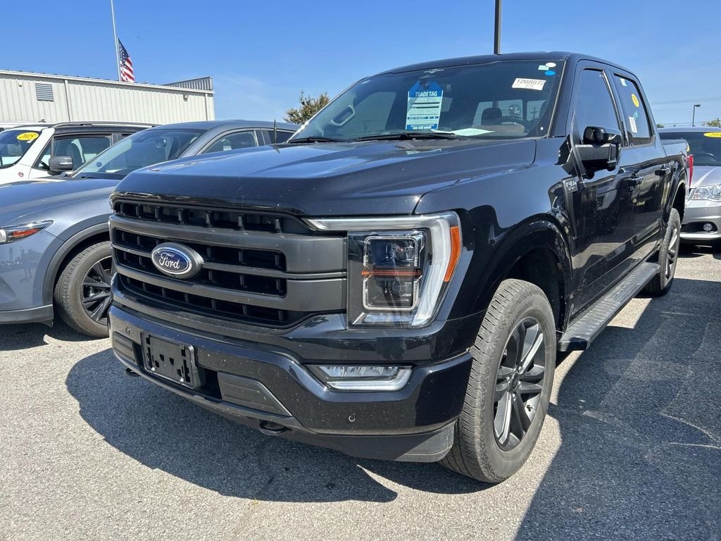 Used 2023 Agate Black Metallic Ford Lariat image 6