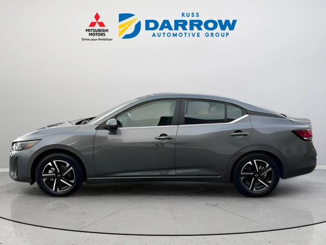 Used 2025 Gray Nissan SV image 2