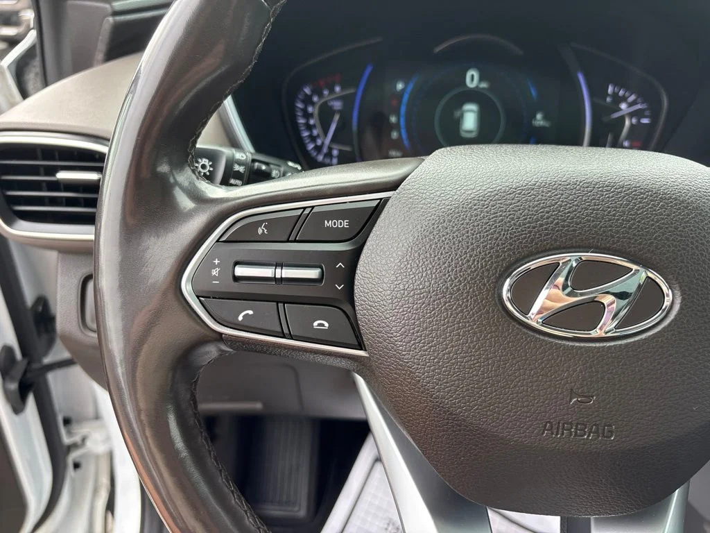 Used 2020 Quartz White Hyundai Limited image 15