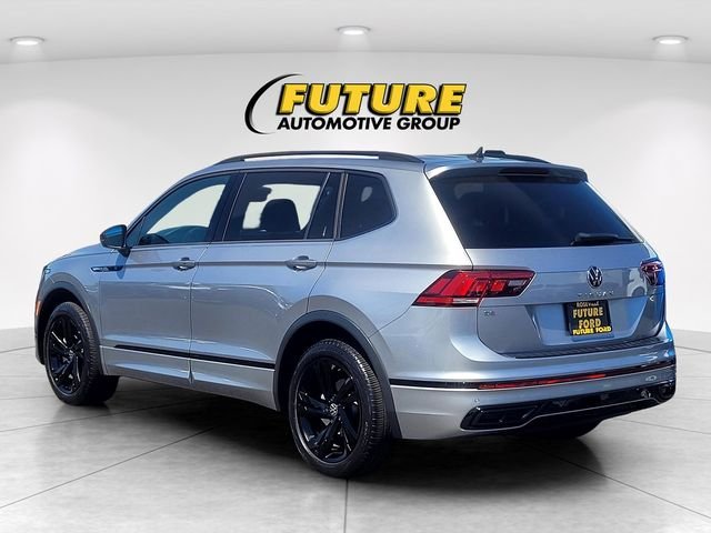 Used 2023 Silver Volkswagen 2.0T SE R-Line Black image 6