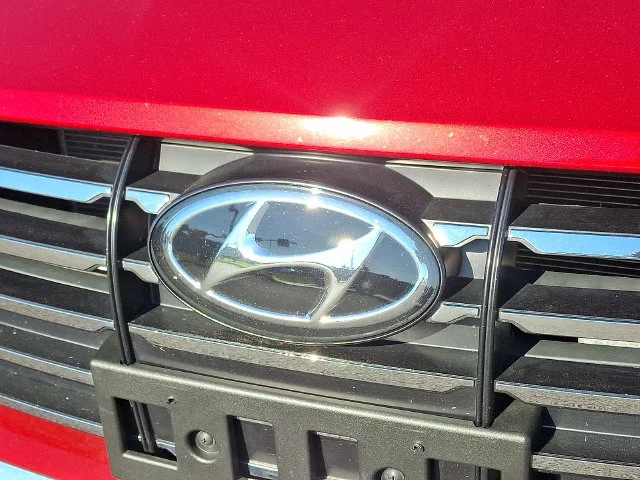 Certified Used 2023 Red Hyundai SE image 29