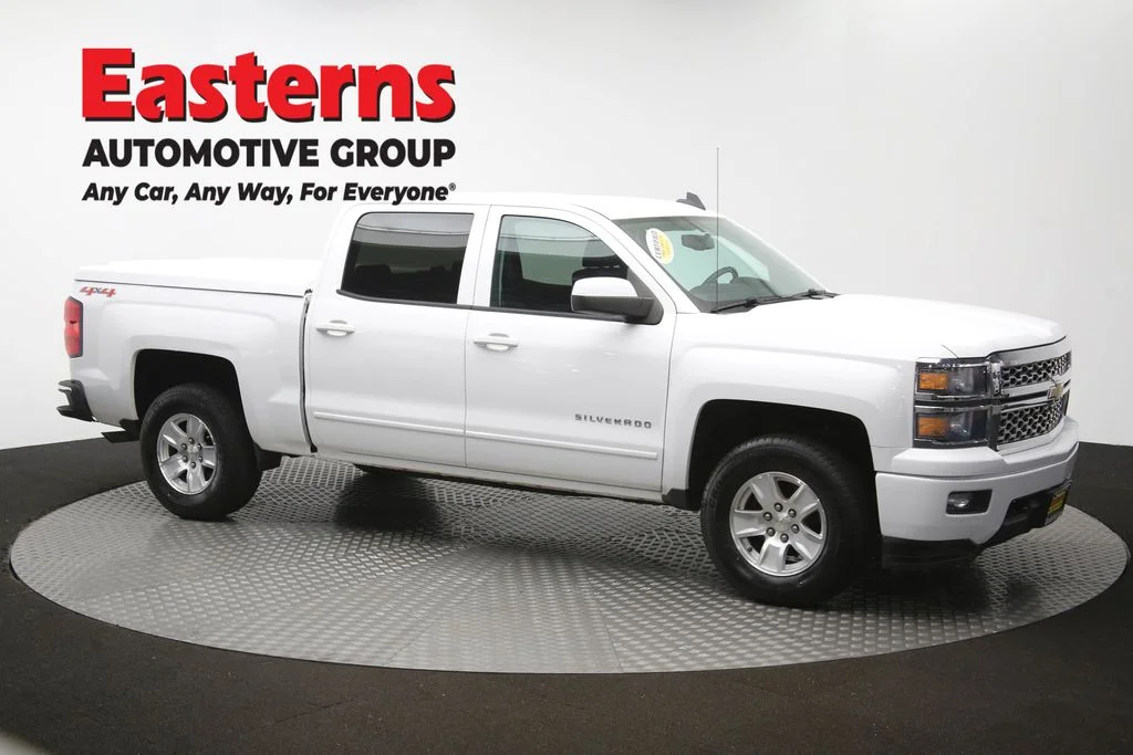 Used 2015 White Chevrolet LT image 49