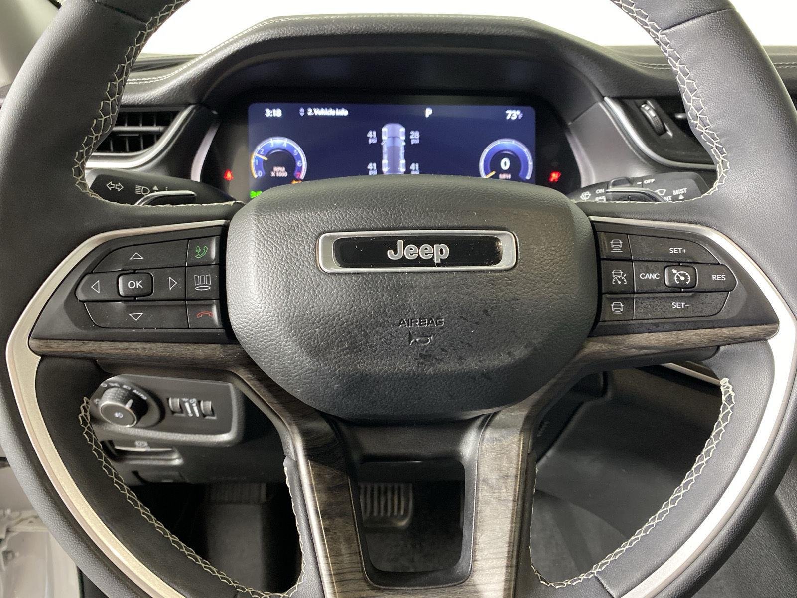 Used 2023 Bright White Clearcoat Jeep Limited image 14