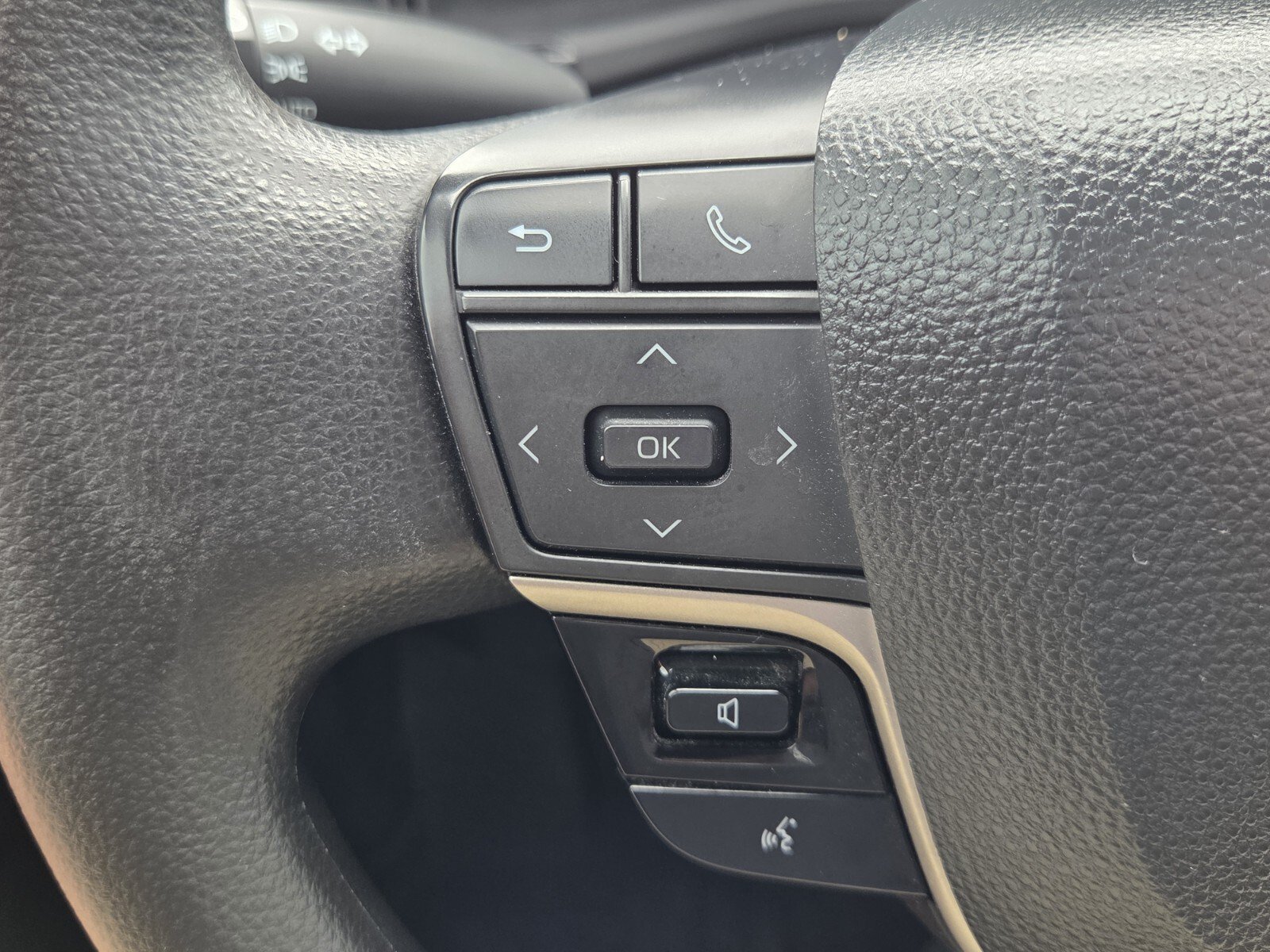Used 2025 Red Toyota LE image 23
