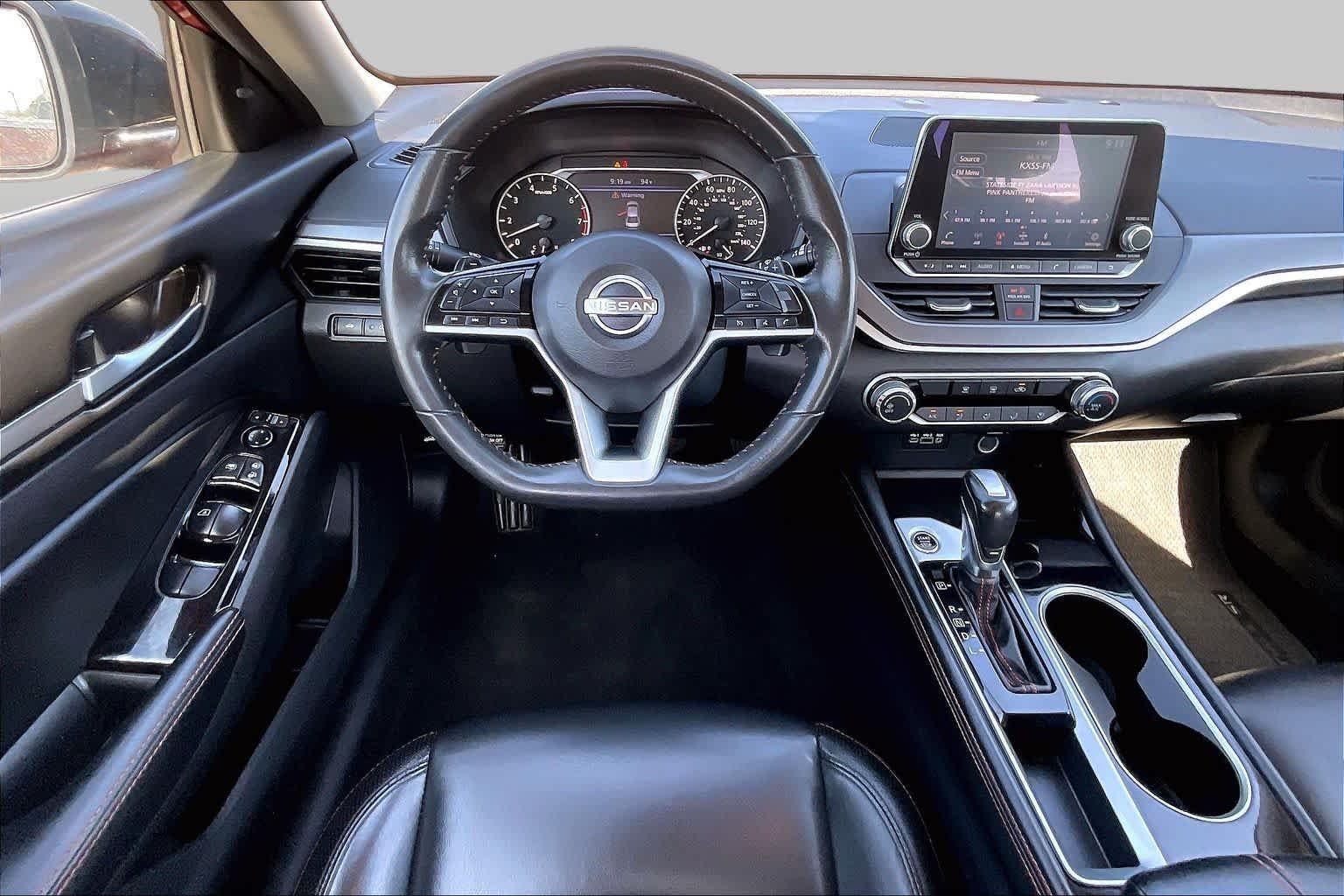 Used 2024 Scarlet Ember Nissan 2.5 SR image 6