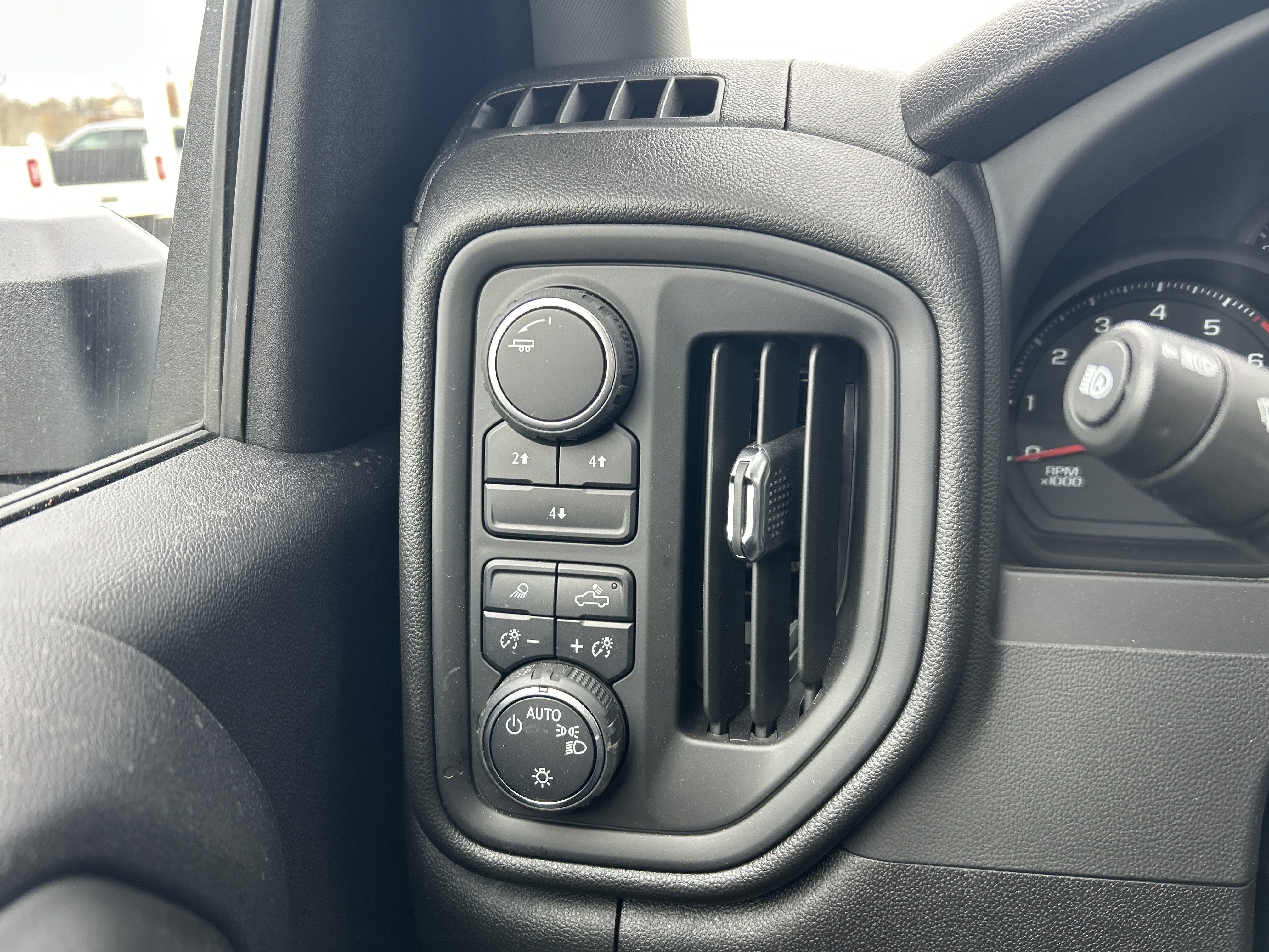 New 2025 Summit White Chevrolet Work Truck image 11