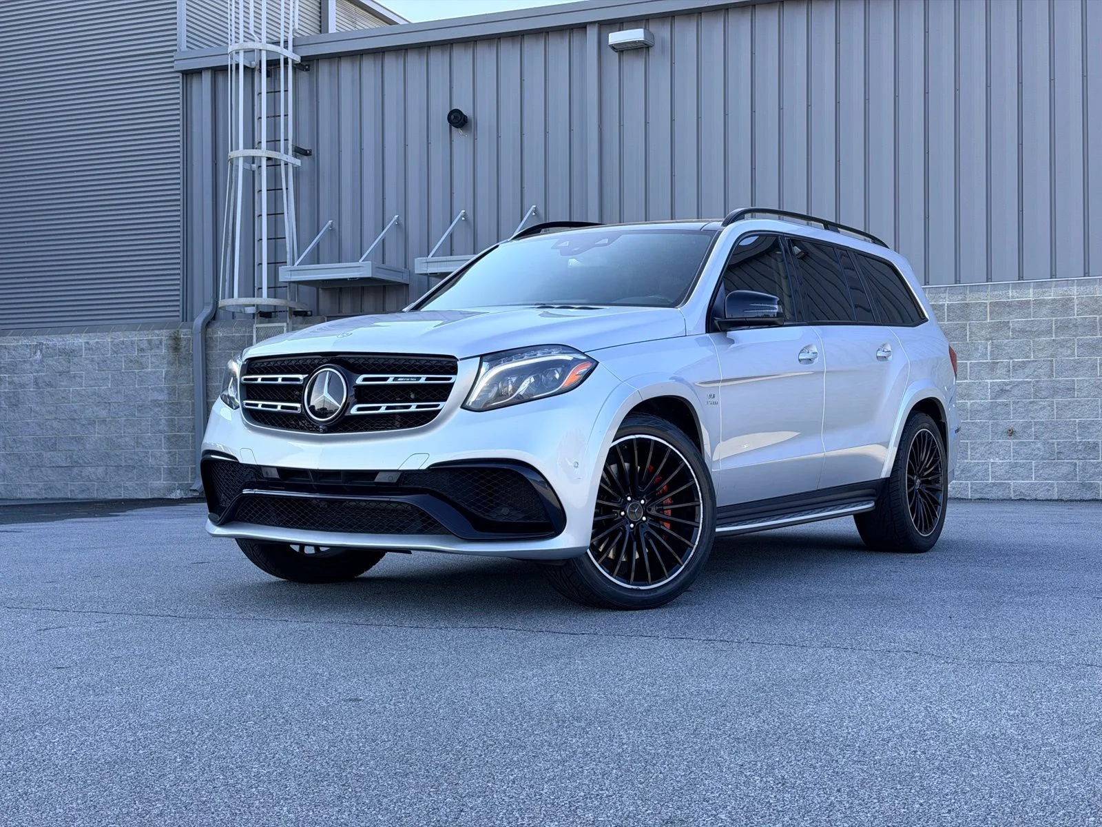 2019 Mercedes-Benz GLS AMG GLS63's photo