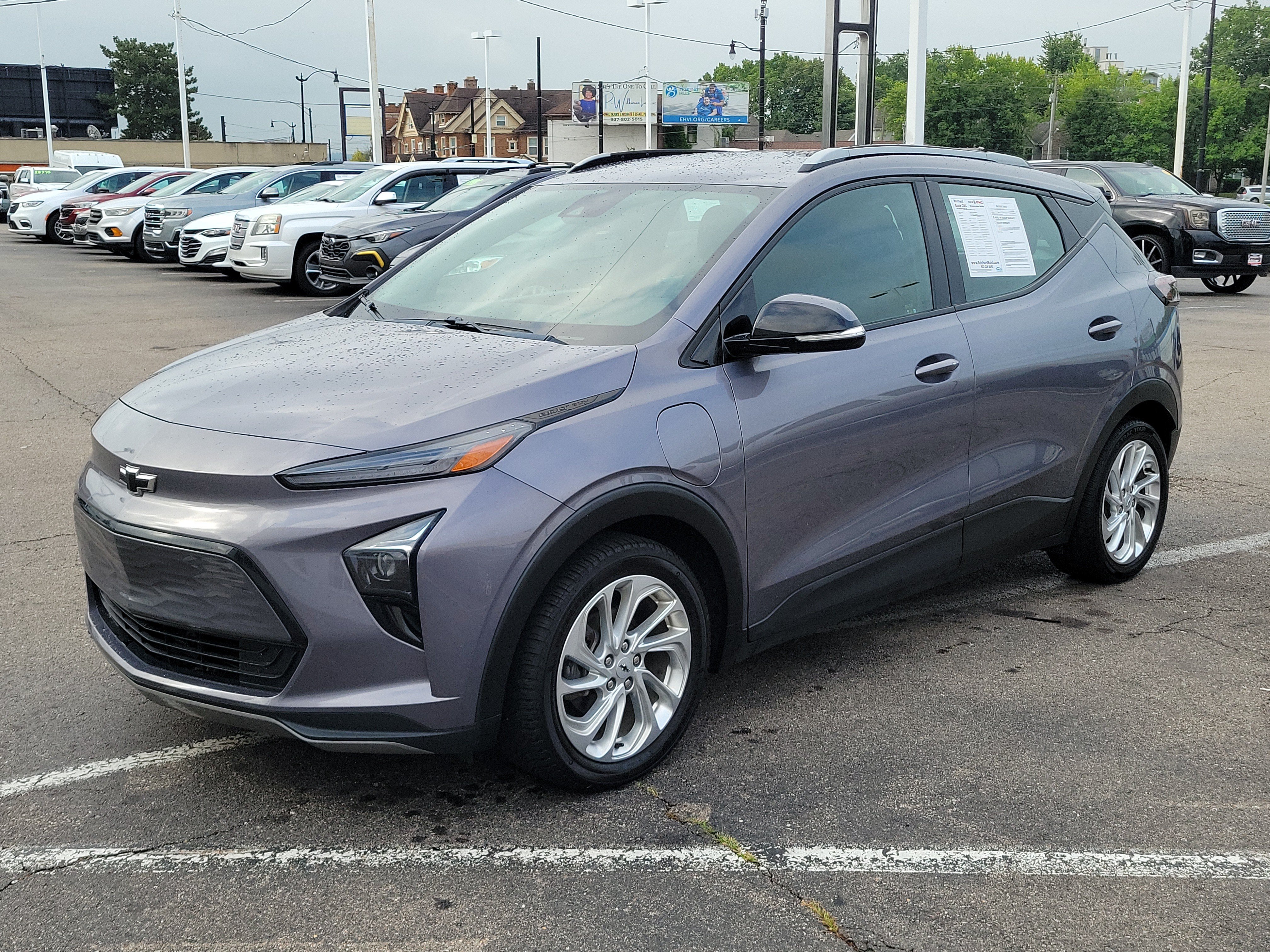 Used 2023 Chevrolet Bolt EUV LT with VIN 1G1FY6S01P4108898 for sale in Dayton, OH