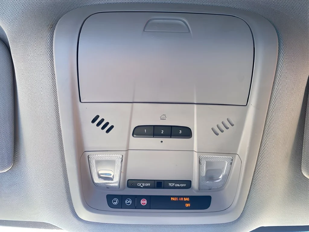 Used 2019 Includes Spectra Gray lower exterior accent color. Buick Essence image 29