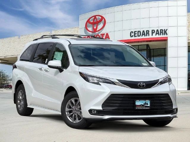 2026 Toyota Sienna XLE