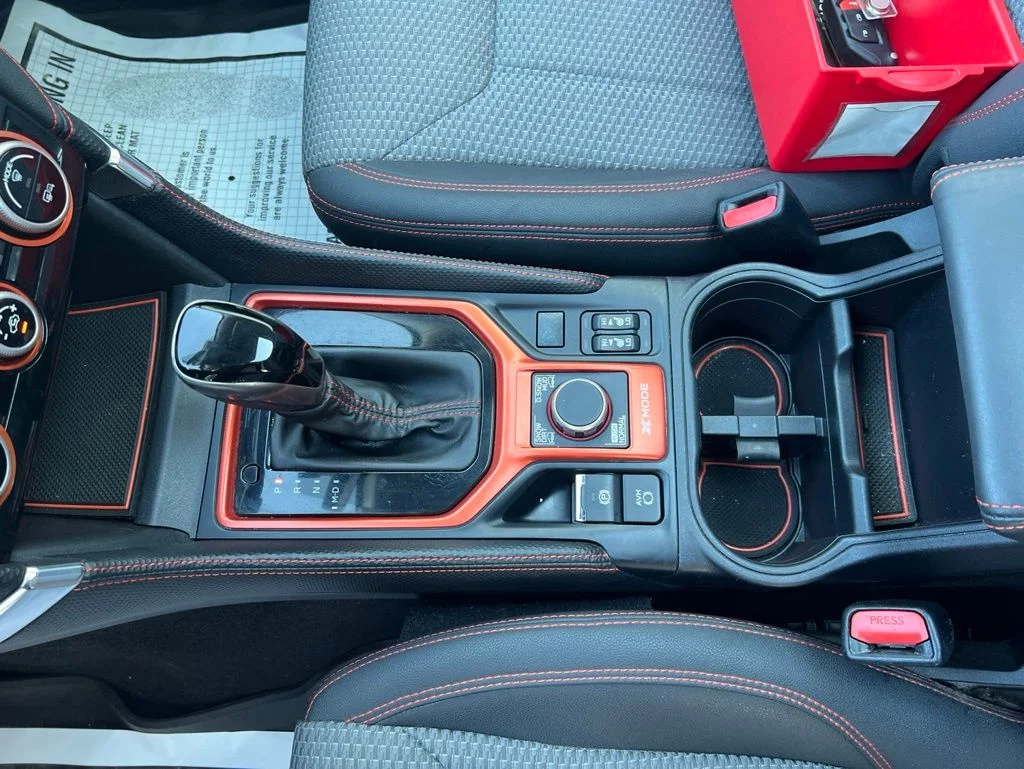 Used 2019 White Subaru Sport image 38