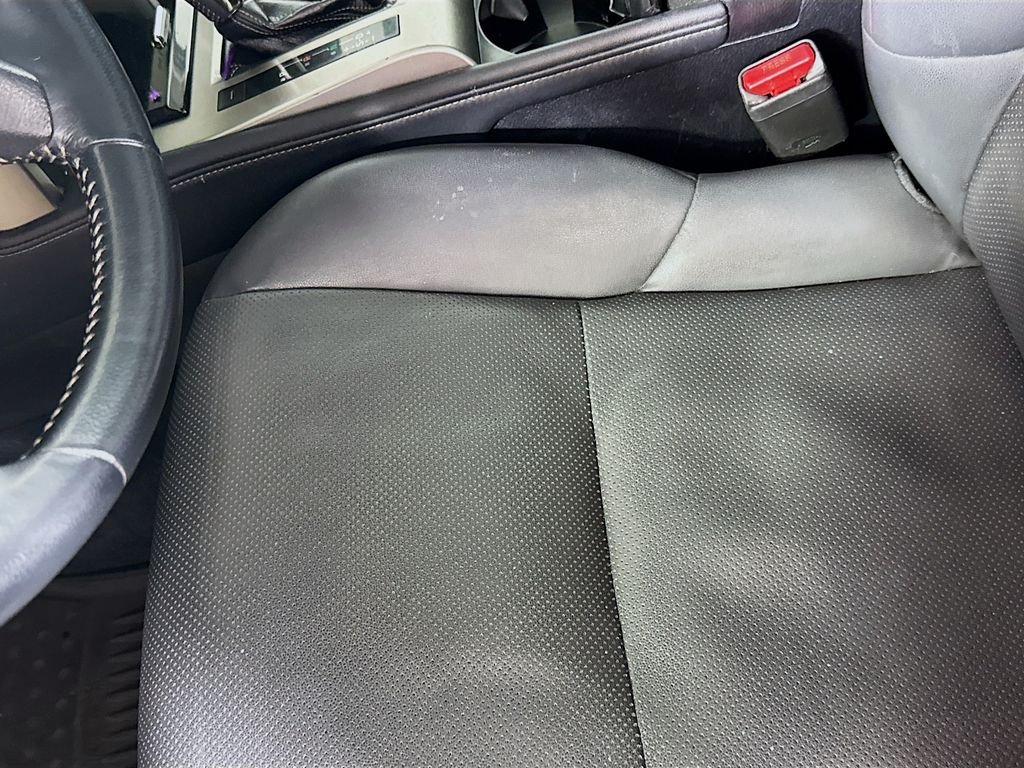 Used 2015 Black Onyx Lexus Base image 18