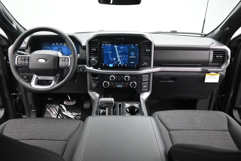 New 2026 Carbonized Gray Metallic Ford XLT image 20